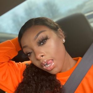 Meet your Posher, Shardashia